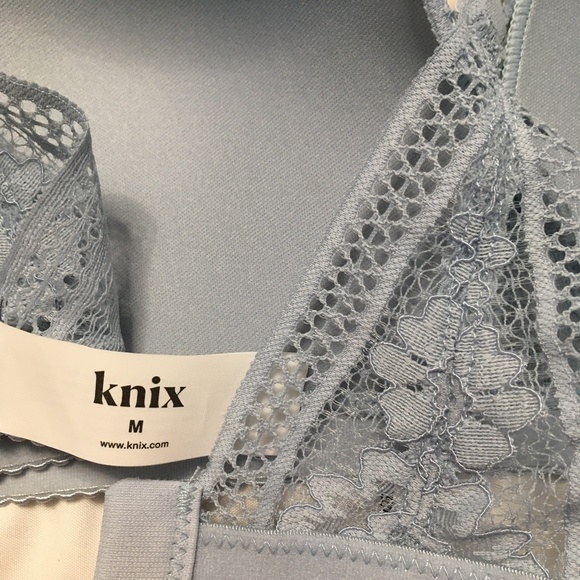 Knix Lace Deep-V Bralette Sz M in Endless Sky - Picture 7 of 7